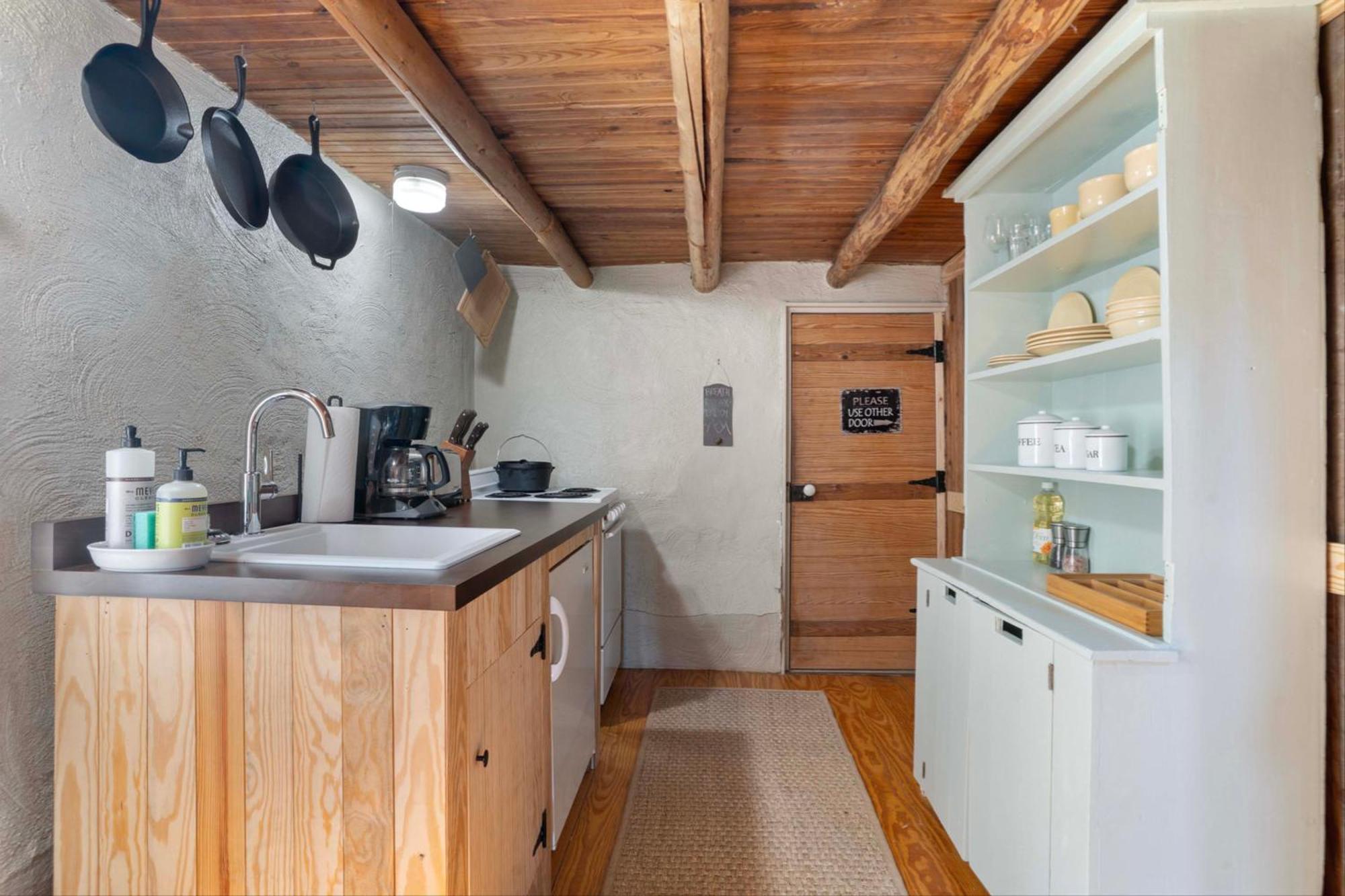 Rustic Baileys Retreat Cabin Near Wineries! Crozet Exterior foto